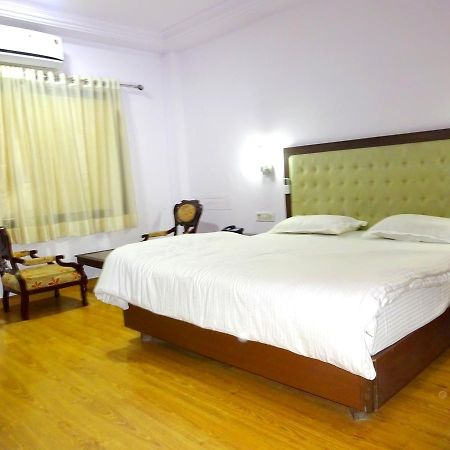 Hotel Utsav Nāthdwāra المظهر الخارجي الصورة