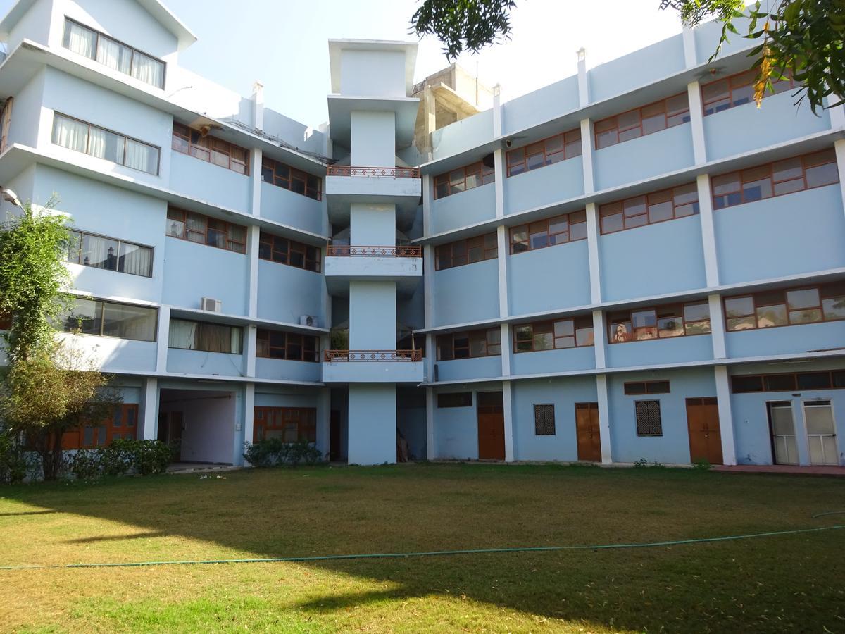 Hotel Utsav Nāthdwāra المظهر الخارجي الصورة