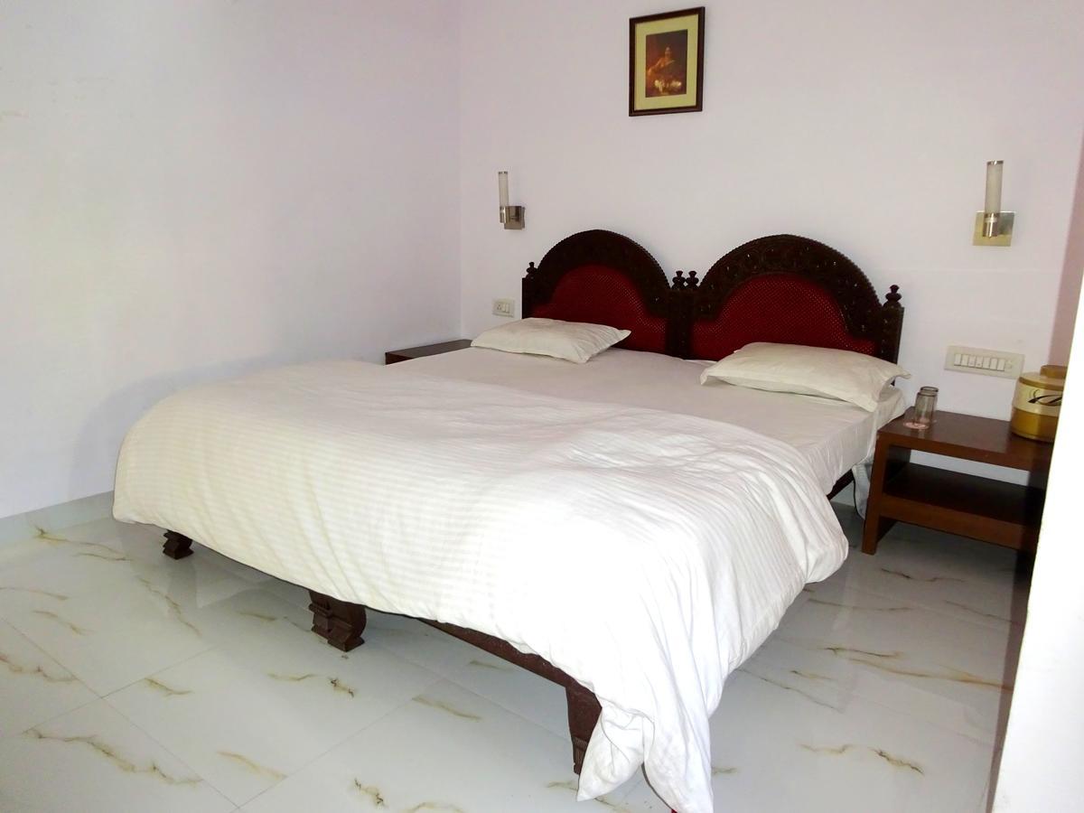 Hotel Utsav Nāthdwāra المظهر الخارجي الصورة