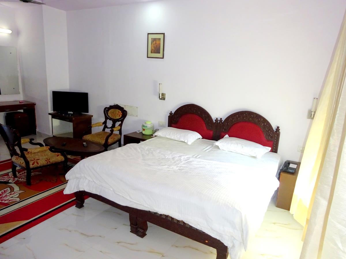 Hotel Utsav Nāthdwāra المظهر الخارجي الصورة